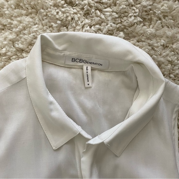 BCBGeneration button down top - Picture 3 of 3